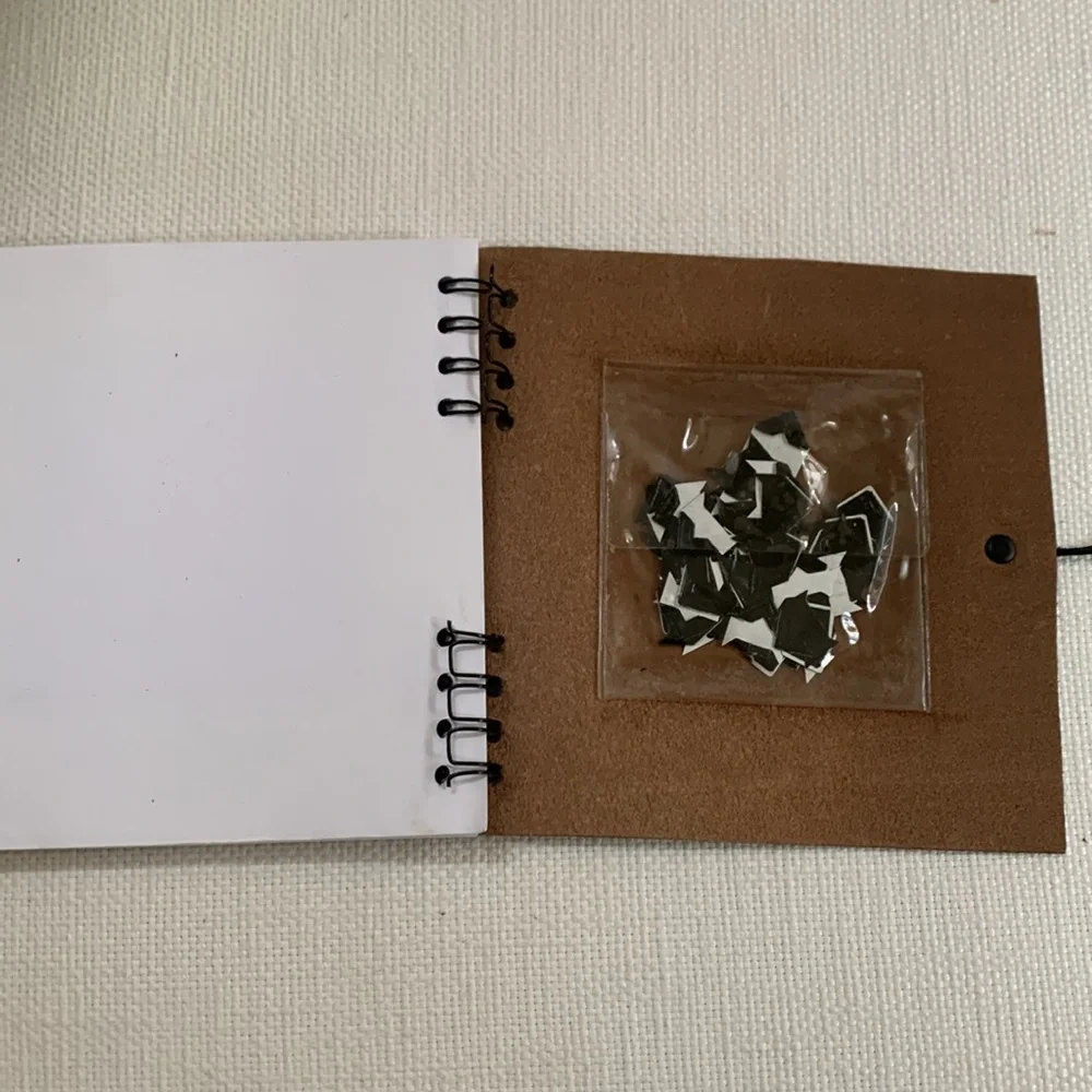 Land-Rover Album/Journal